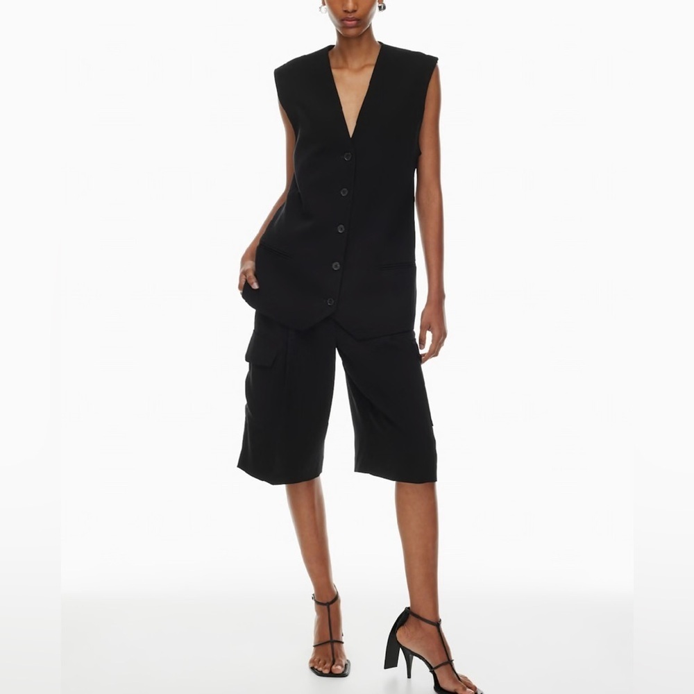 Aritzia Babaton Agency Vest in Black